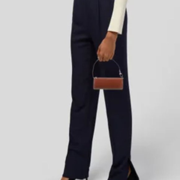 LOUIS VUITTON Epi Soufflot Pouch - Adorable! - Picture 2 of 5